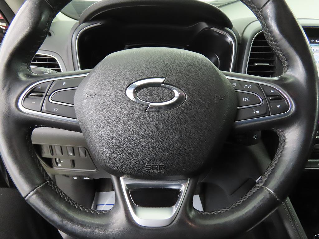 SAMSUNG QM6 - Vista 8