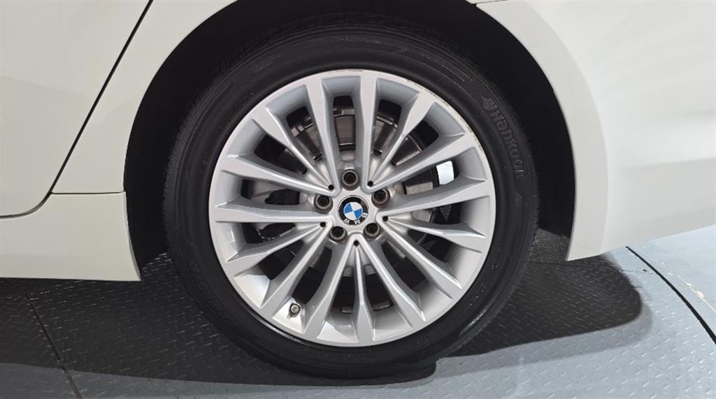 BMW 5 Series - Vista 6