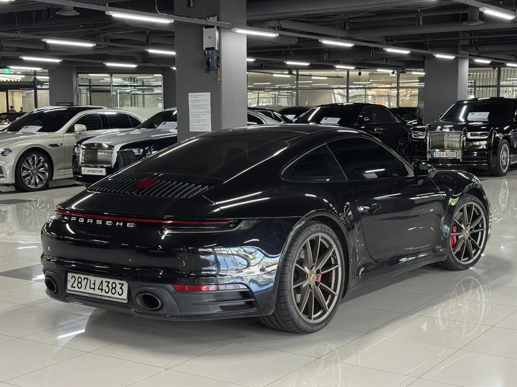 Porsche 911 - Vista 3