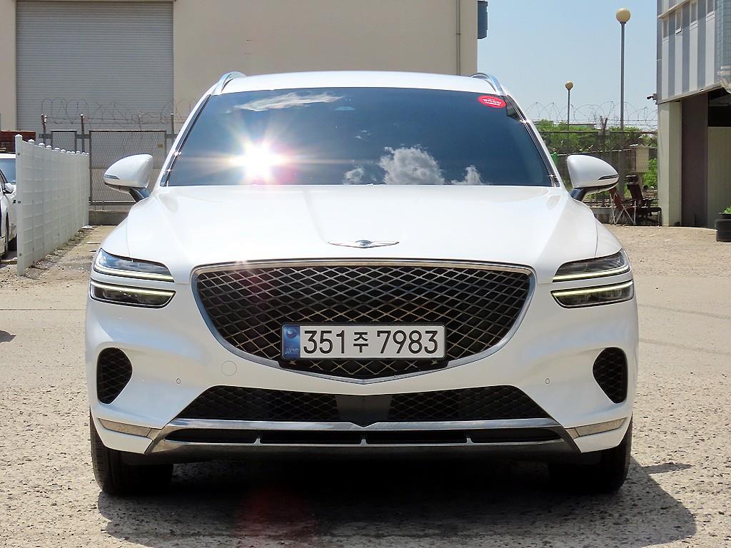 Genesis GV70 2022 Blanco - Importación desde Corea - HF Imports Iquique - Foto 1