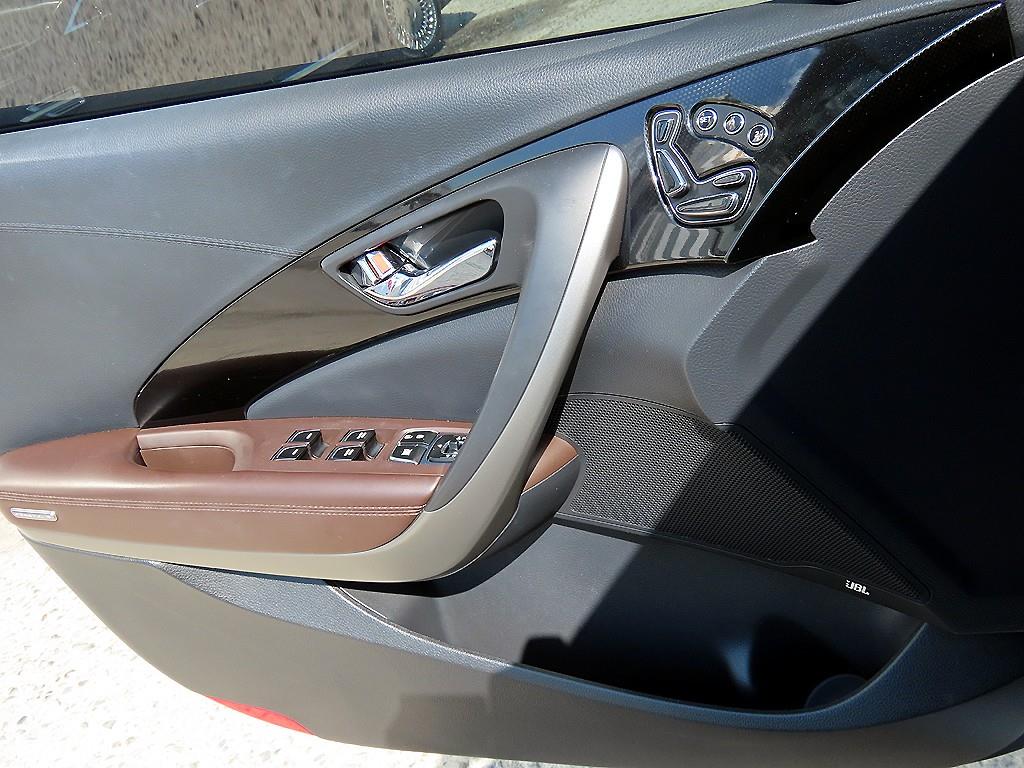 HYUNDAI Grandeur - Vista 11