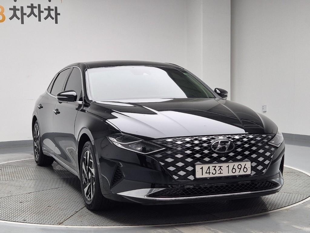 HYUNDAI Grandeur - Vista 4
