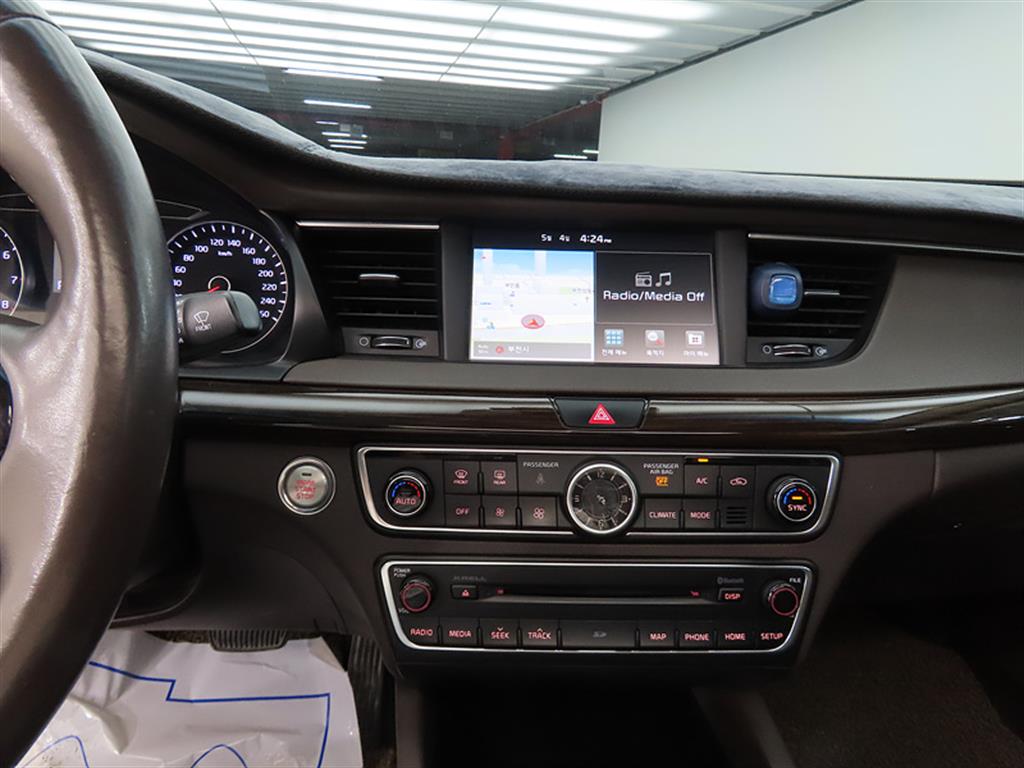 KIA K7 - Vista 12