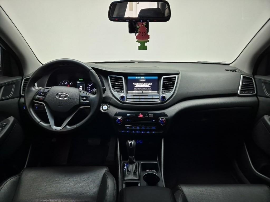 HYUNDAI Tucson - Vista 6