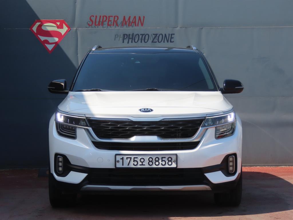 KIA Seltos - Vista 3