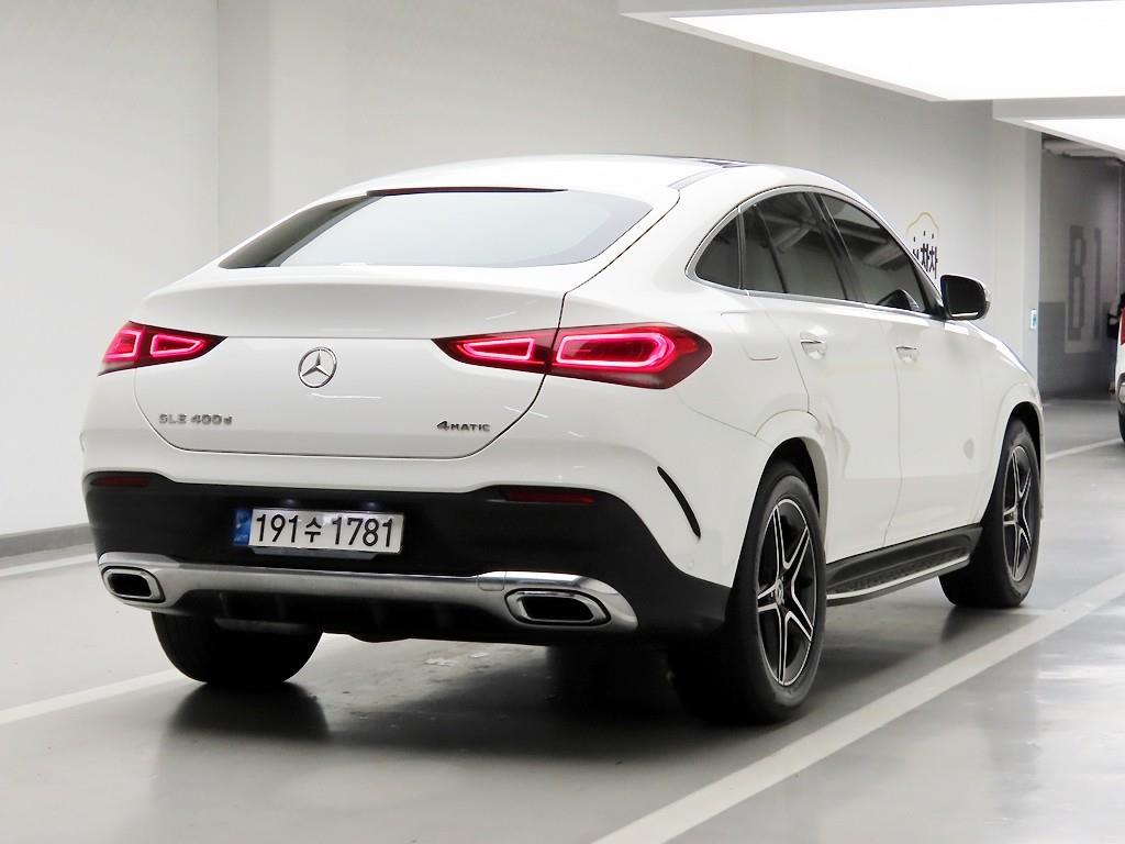 Mercedes Benz GLE Class - Vista 4
