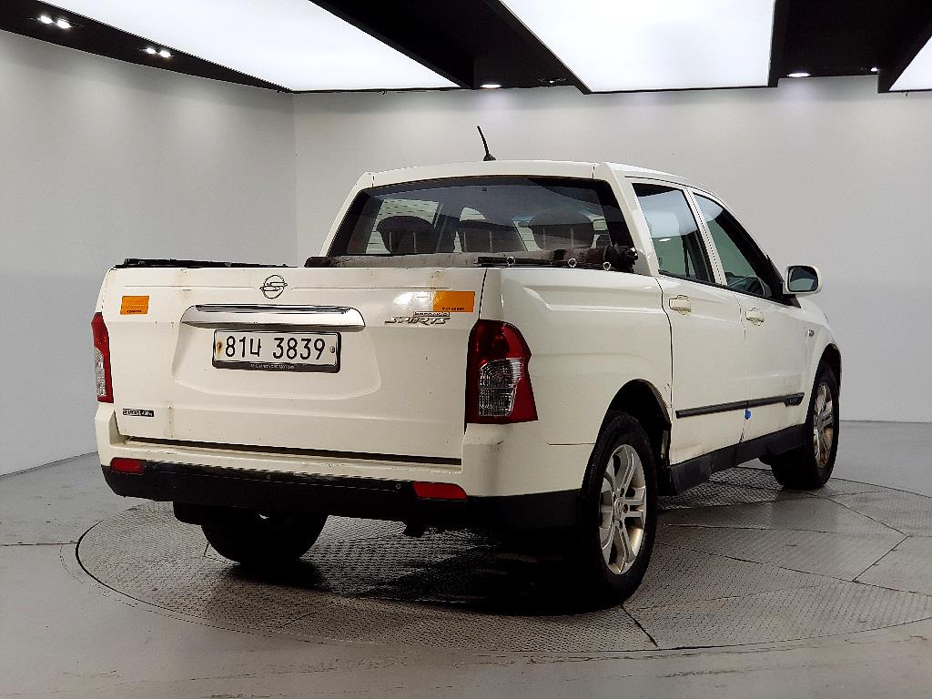 Ssangyong Korando - Vista 4