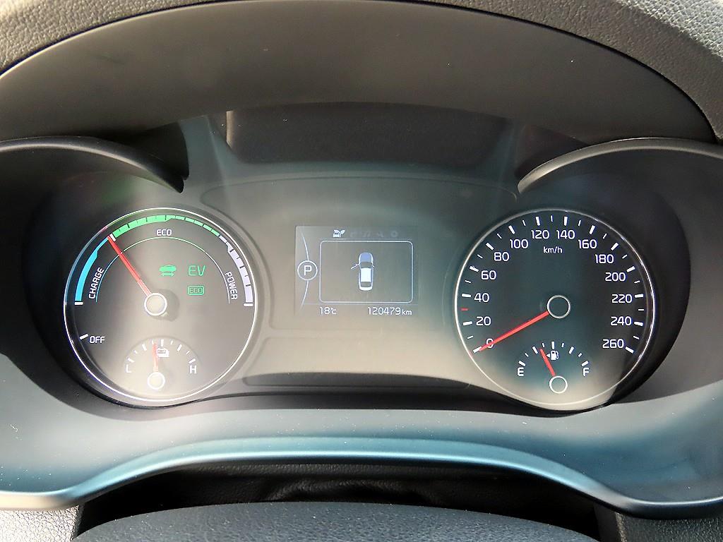 KIA K5 - Vista 9