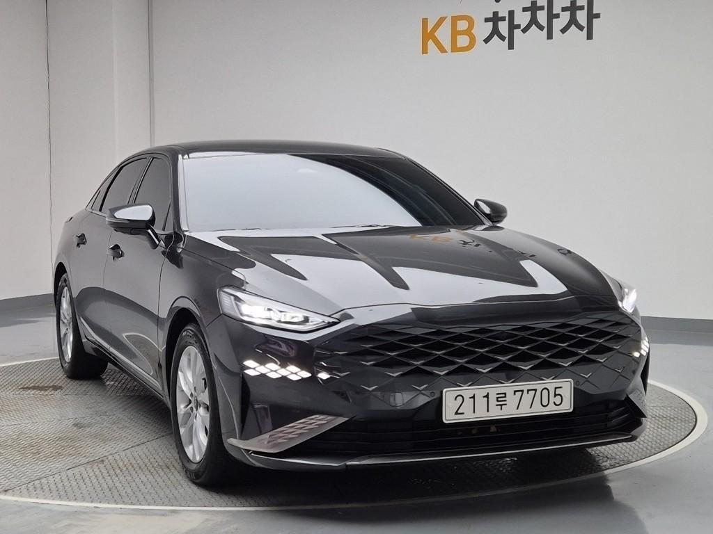 KIA K8 - Vista 4