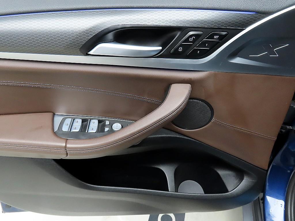 BMW X4 - Vista 11