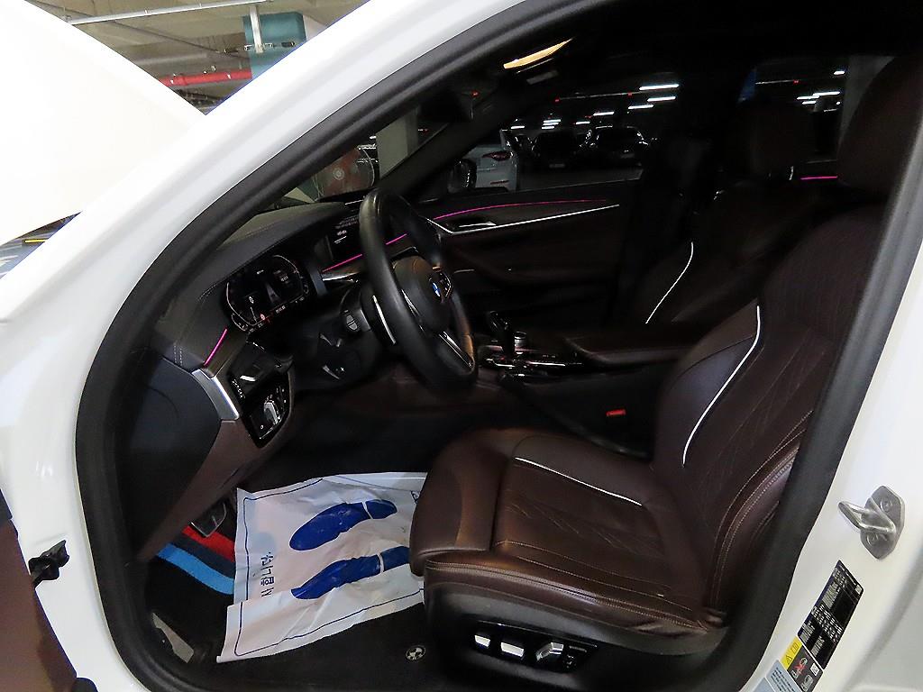 BMW 5 Series - Vista 6