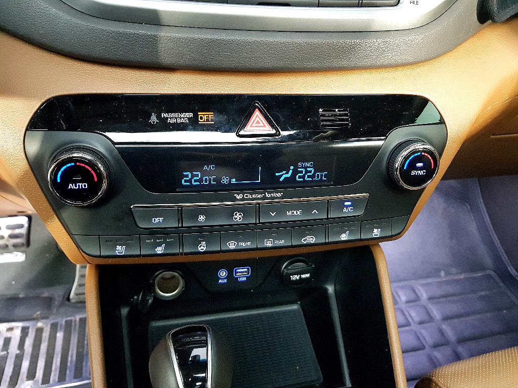 HYUNDAI Tucson - Vista 11