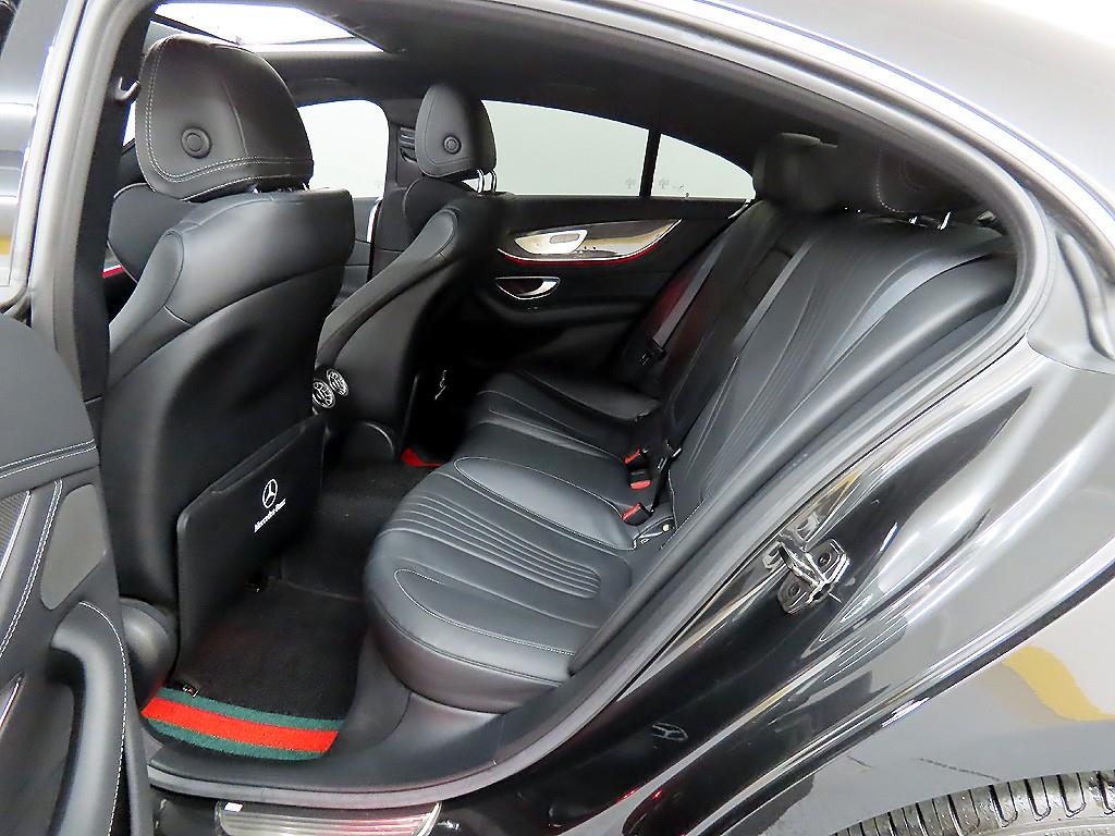Mercedes Benz CLS Class - Vista 6