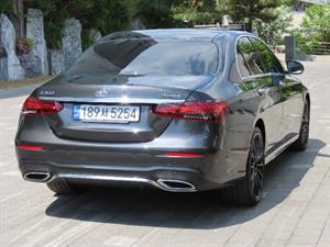Mercedes Benz E class - Vista 6