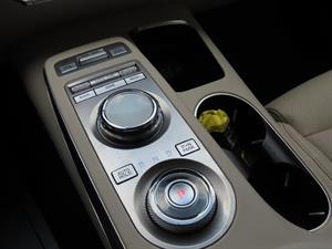 Genesis GV70 - Vista 12