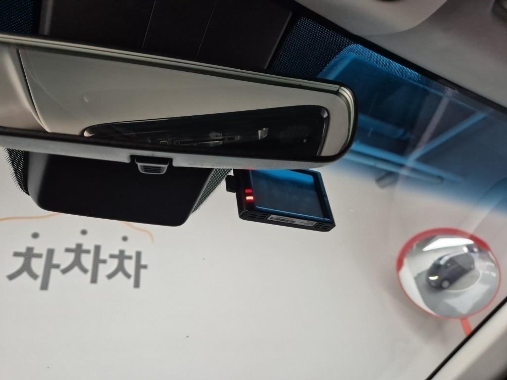 HYUNDAI Staria 2022 Gris - Importación desde Corea - HF Imports Iquique - Foto 16