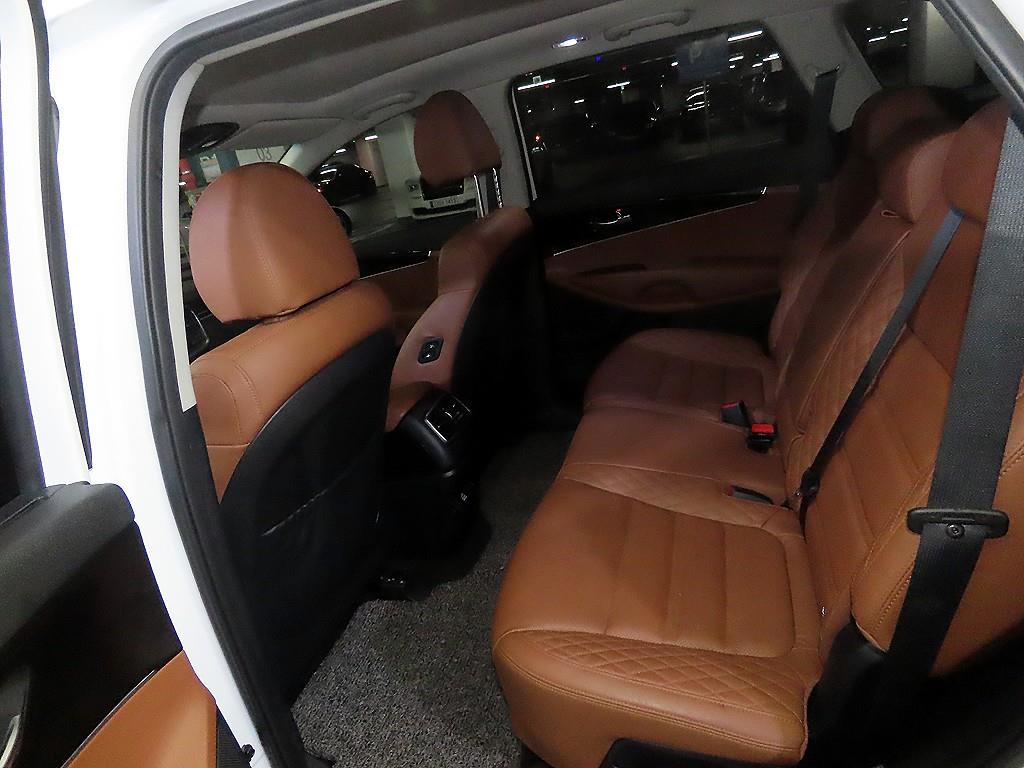 KIA Sorento - Vista 7