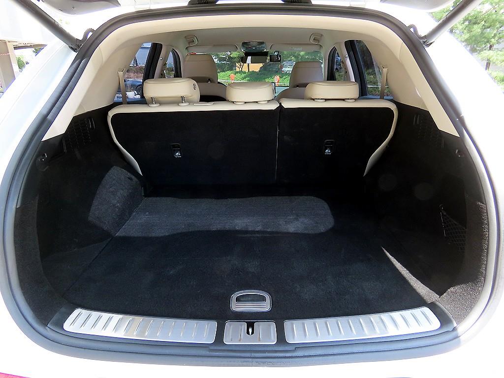Genesis GV70 2022 Blanco - Importación desde Corea - HF Imports Iquique - Foto 18