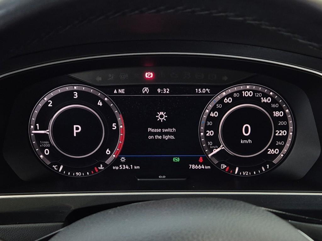 Volkswagen Tiguan - Vista 6