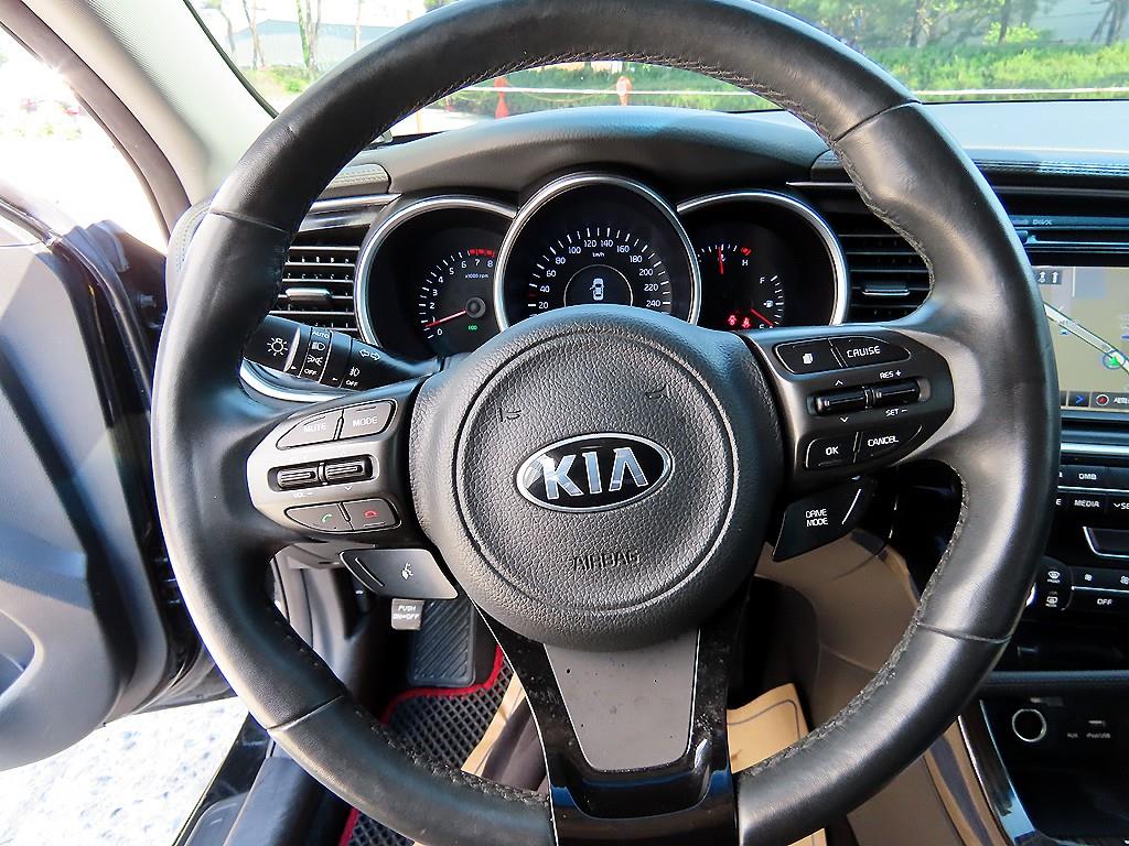 KIA K5 - Vista 8