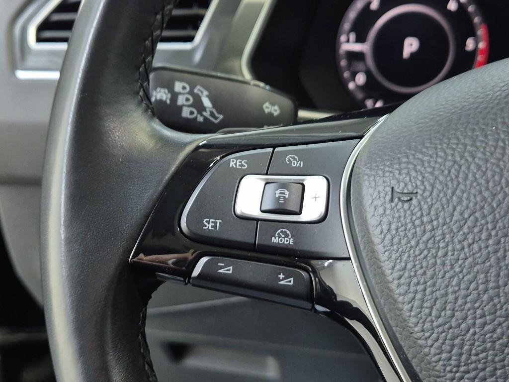 Volkswagen Tiguan 2018 Negro - Importación desde Corea - HF Imports Iquique - Foto 16