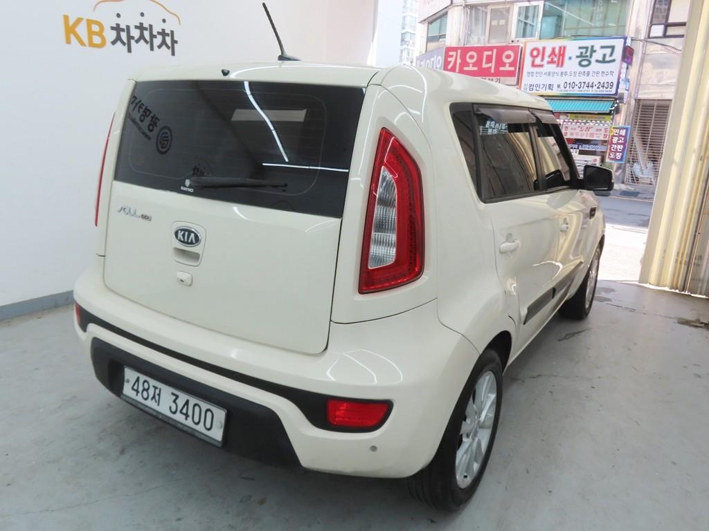 KIA Soul - Vista 3