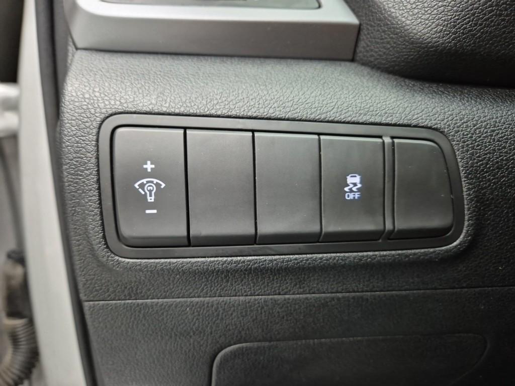 HYUNDAI Tucson 2016 Gris - Importación desde Corea - HF Imports Iquique - Foto 18