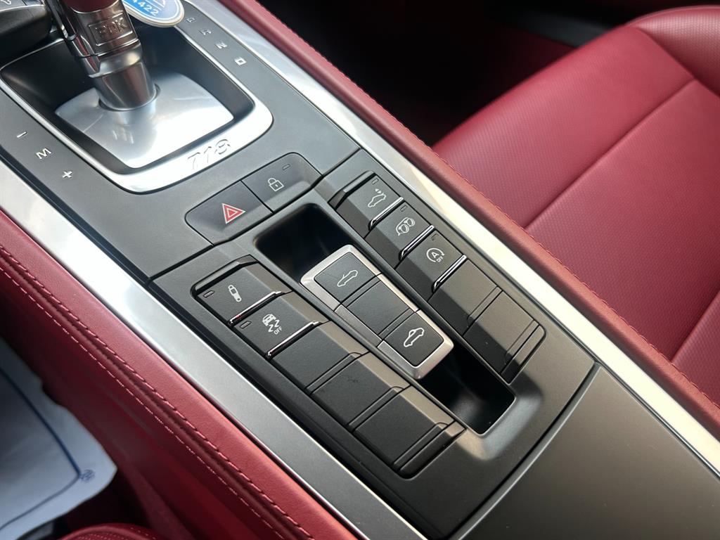 Porsche 718 - Vista 8