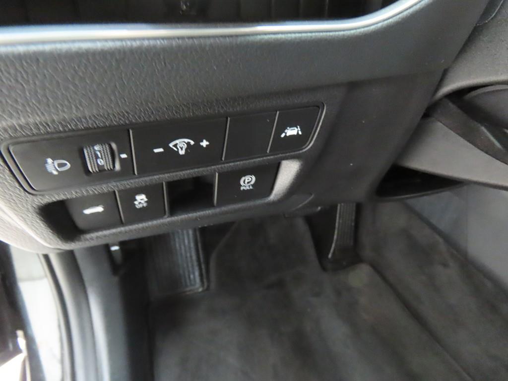 HYUNDAI Sonata - Vista 10