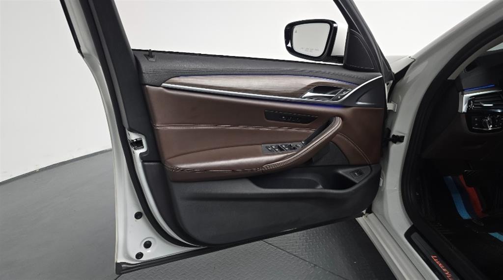 BMW 5 Series 2018 Blanco - Importación desde Corea - HF Imports Iquique - Foto 14