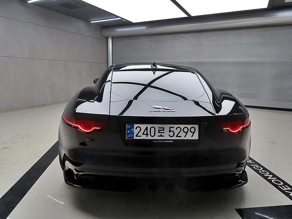 Jaguar F-TYPE - Vista 3