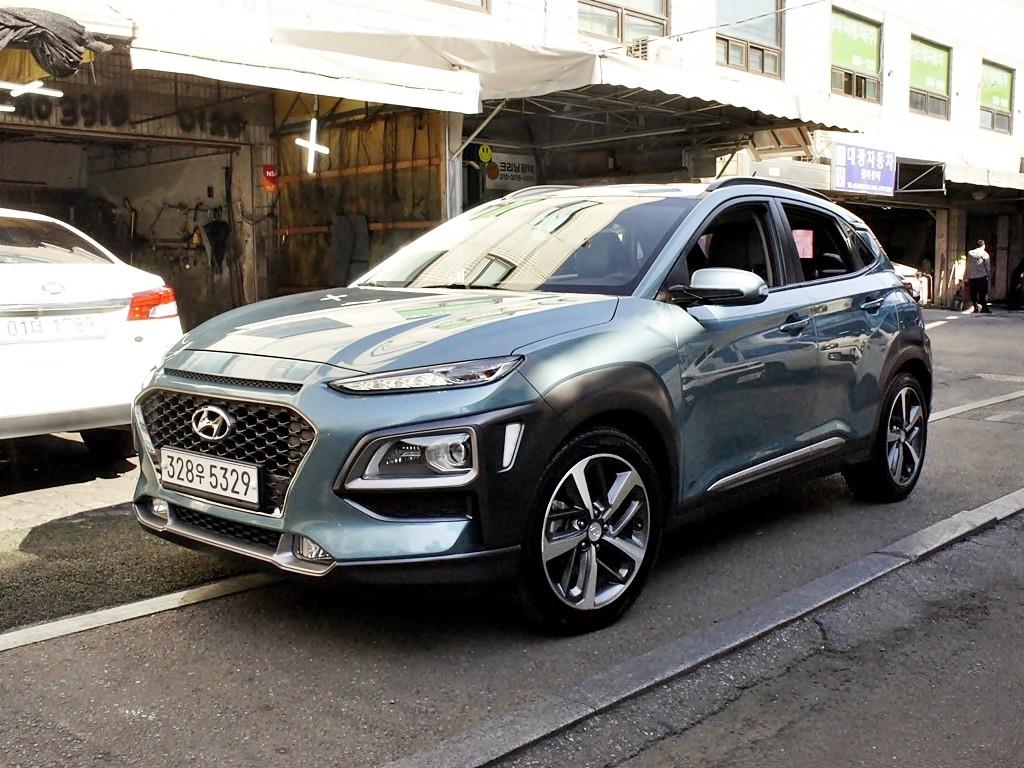 HYUNDAI Kona - Vista 3