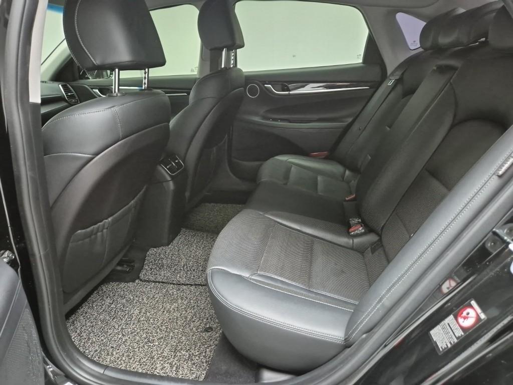 HYUNDAI Grandeur 2017 Negro - Importación desde Corea - HF Imports Iquique - Foto 16