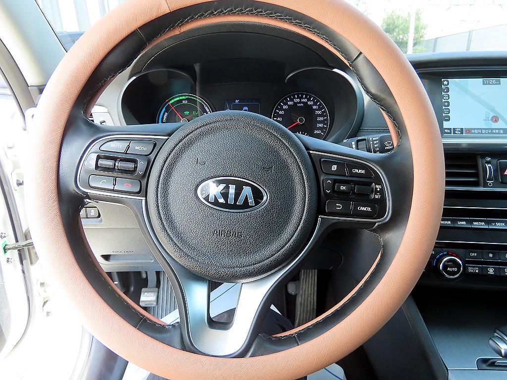 KIA K5 - Vista 8