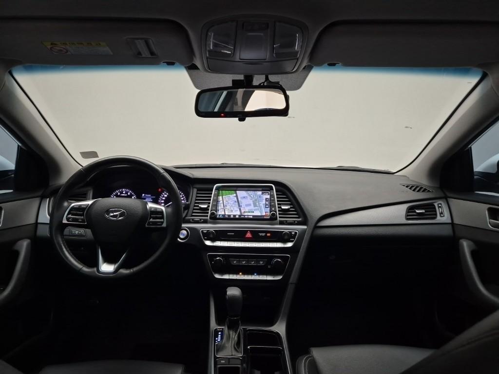 HYUNDAI Sonata - Vista 7