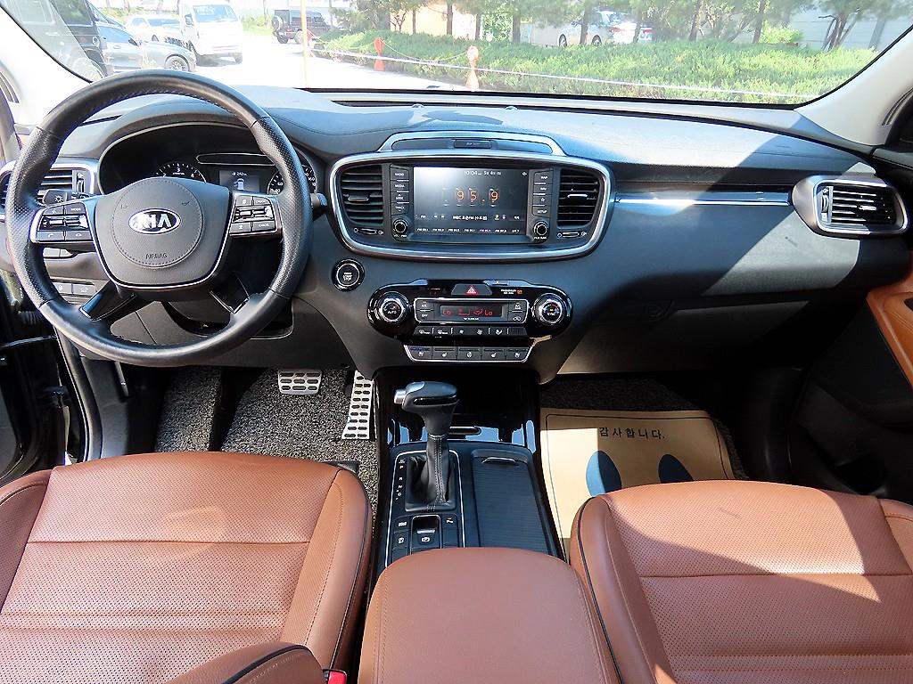 KIA Sorento - Vista 7