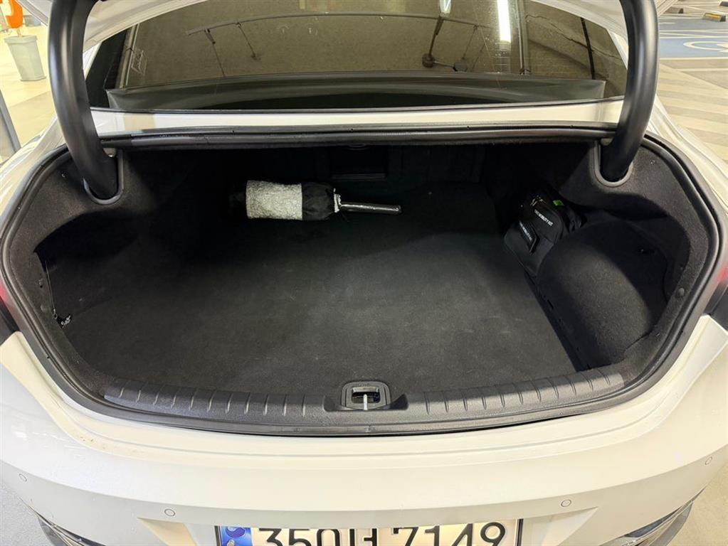 HYUNDAI Grandeur 2023 Blanco - Importación desde Corea - HF Imports Iquique - Foto 18