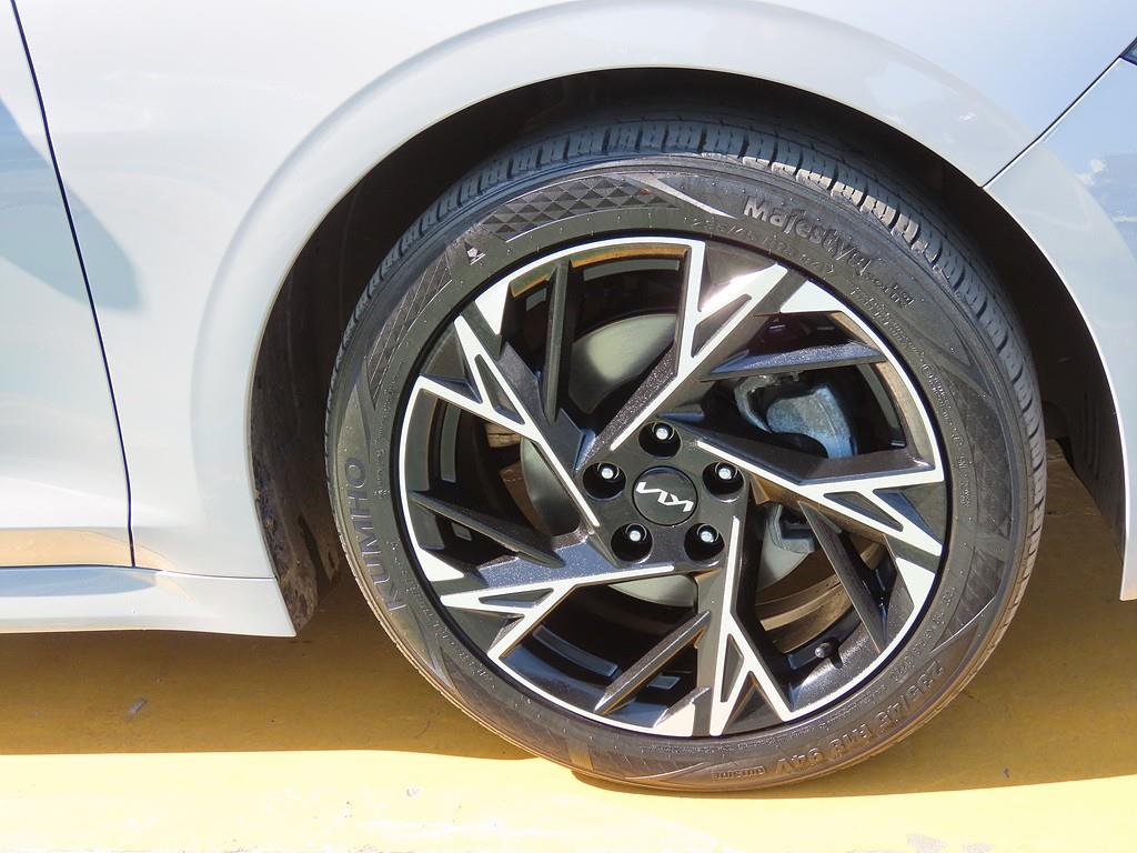 KIA K5 2026 Gris - Importación desde Corea - HF Imports Iquique - Foto 20