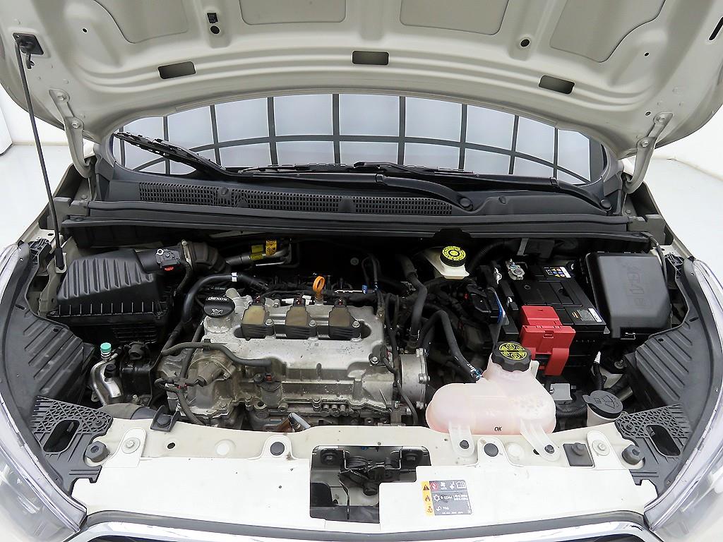 Chevrolet Spark 2018 Blanco - Importación desde Corea - HF Imports Iquique - Foto 18