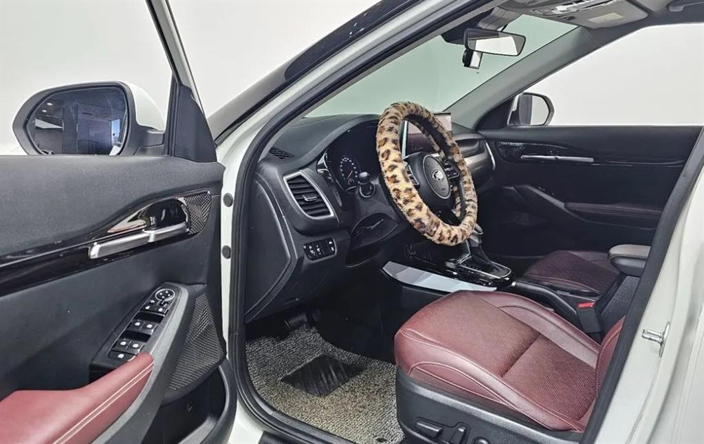 KIA Seltos 2021 Blanco - Importación desde Corea - HF Imports Iquique - Foto 14