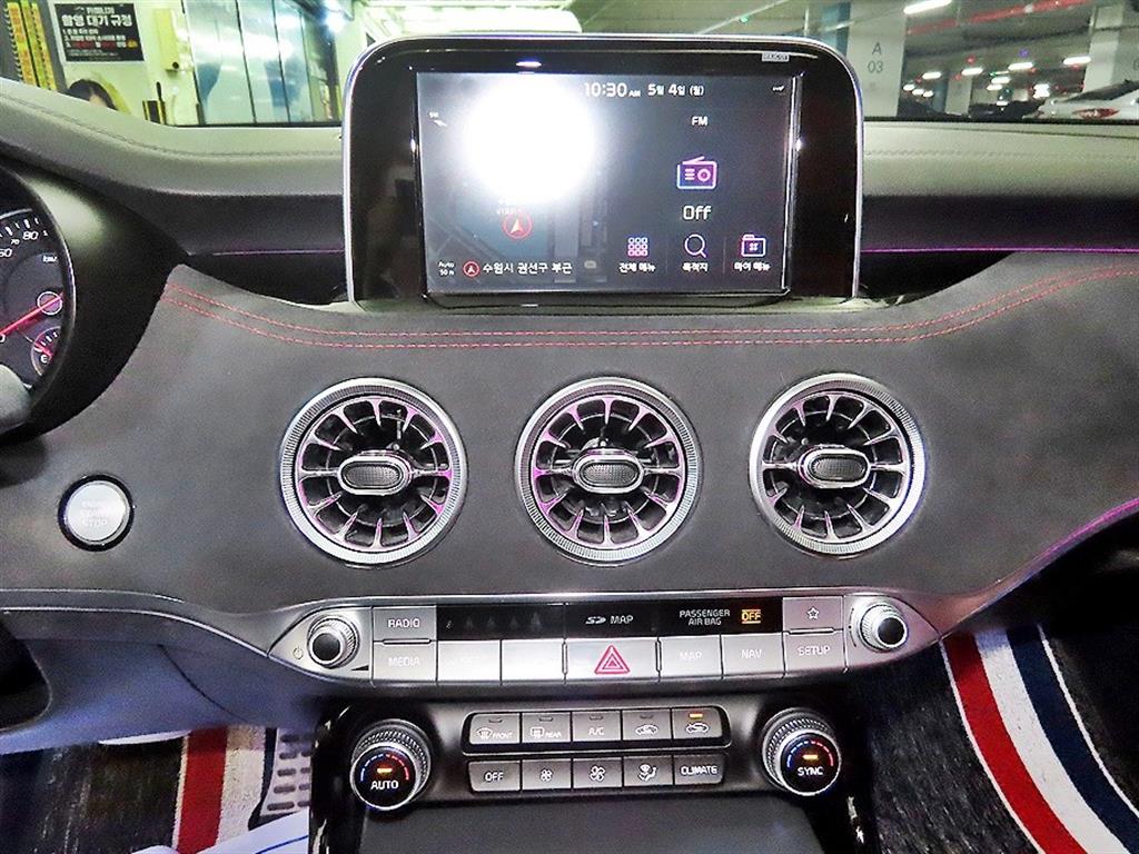 KIA Stinger - Vista 11
