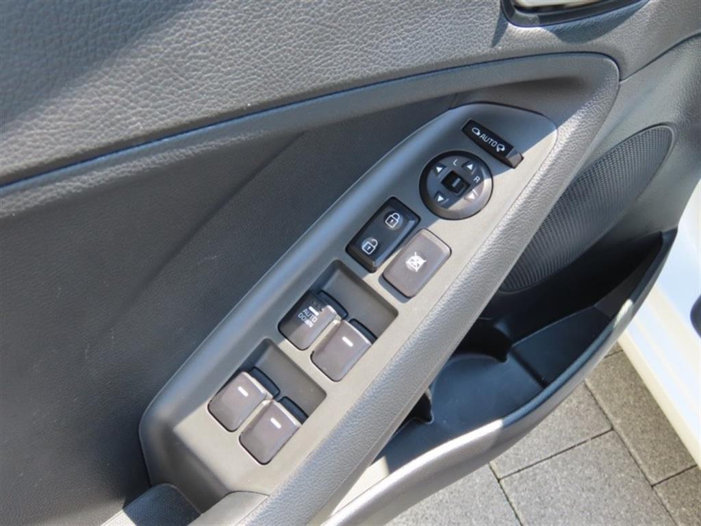 KIA K3 2017 the color of pearl - Importación desde Corea - HF Imports Iquique - Foto 12