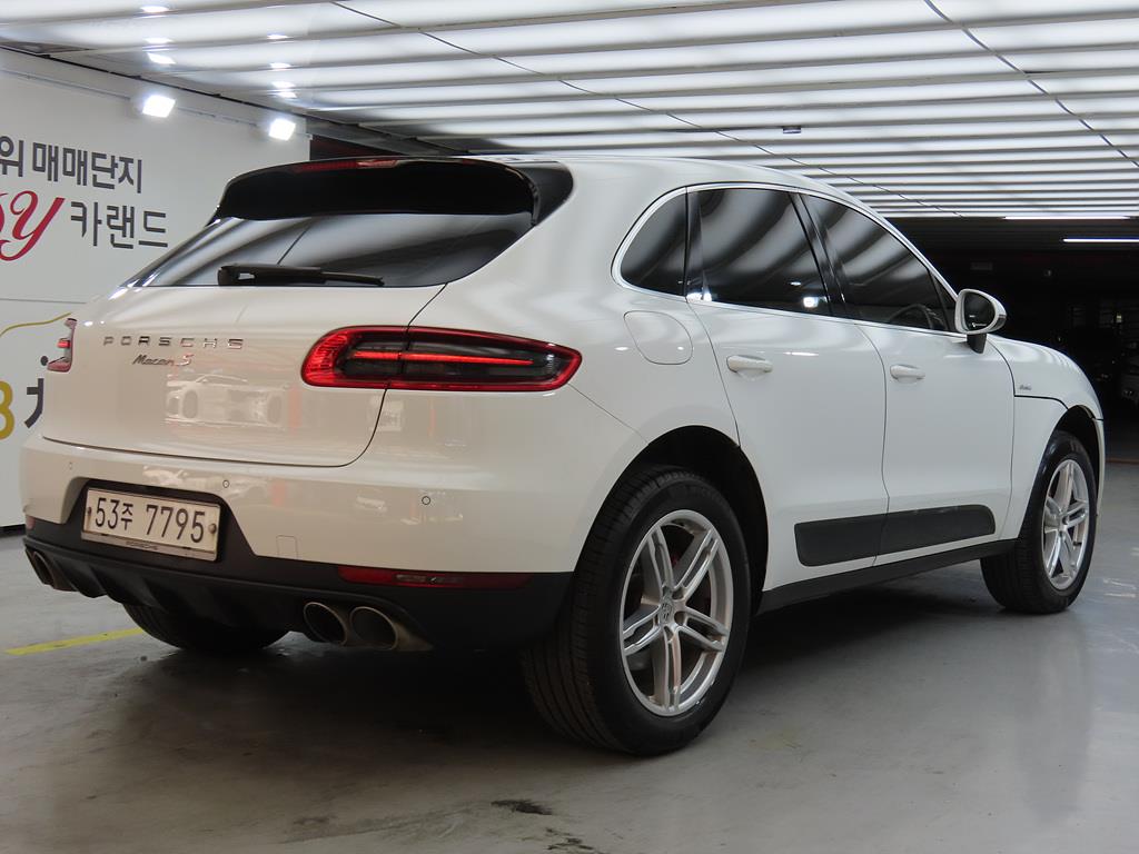 Porsche Macan - Vista 3