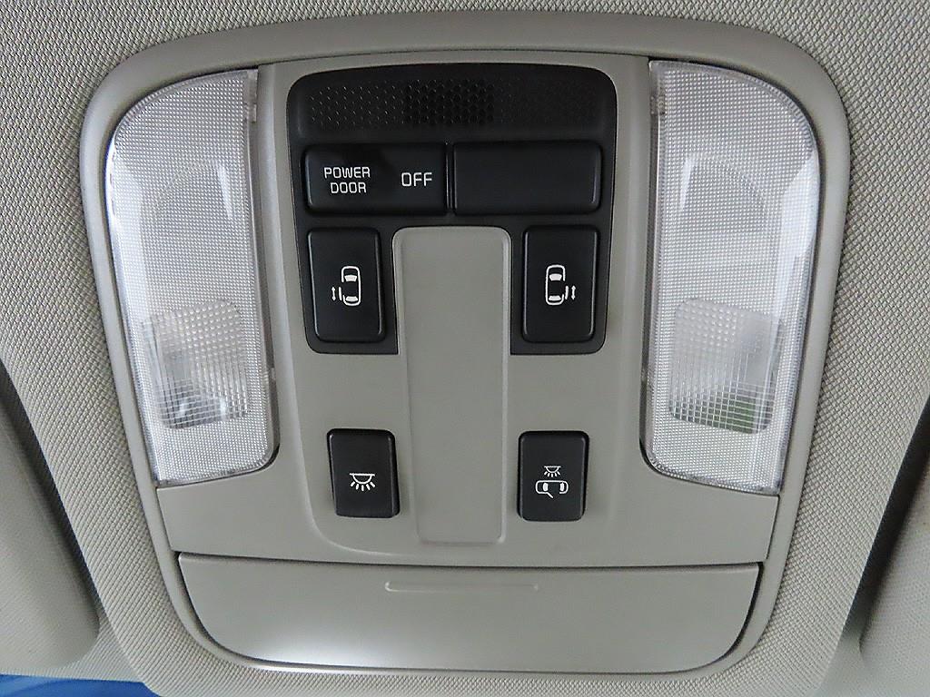KIA Carnival 2016 Negro - Importación desde Corea - HF Imports Iquique - Foto 13