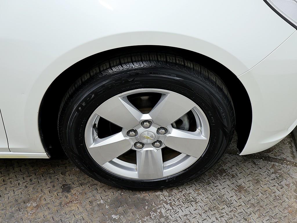 Chevrolet Malibu 2013 Blanco - Importación desde Corea - HF Imports Iquique - Foto 8