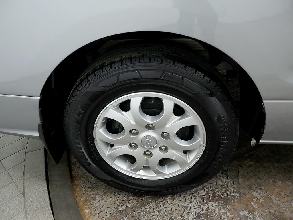 HYUNDAI Starex 2015 Gris - Importación desde Corea - HF Imports Iquique - Foto 8