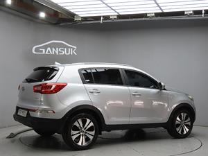 KIA Sportage - Vista 8