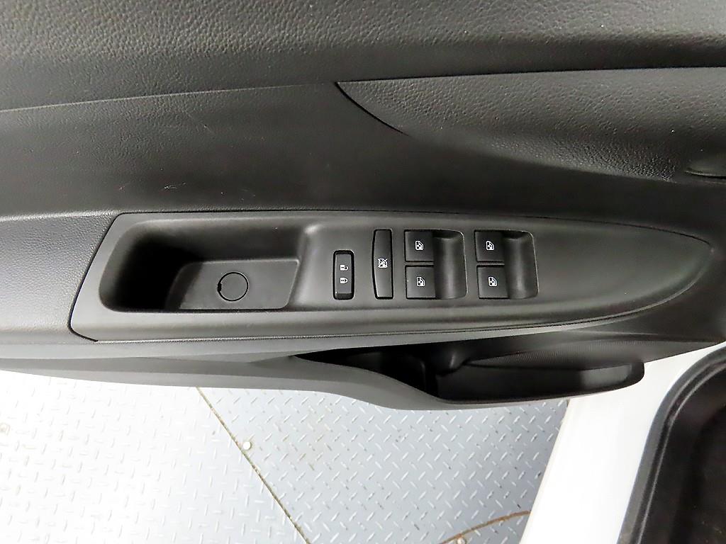 Chevrolet Spark - Vista 11