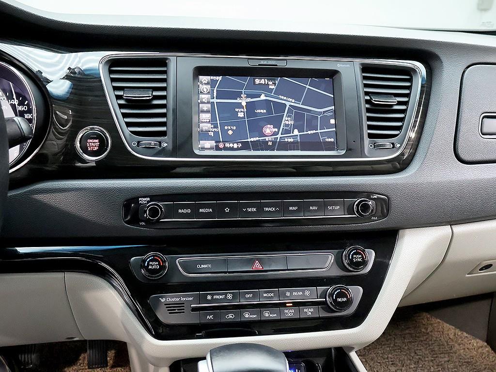 KIA Carnival 2020 Negro - Importación desde Corea - HF Imports Iquique - Foto 9