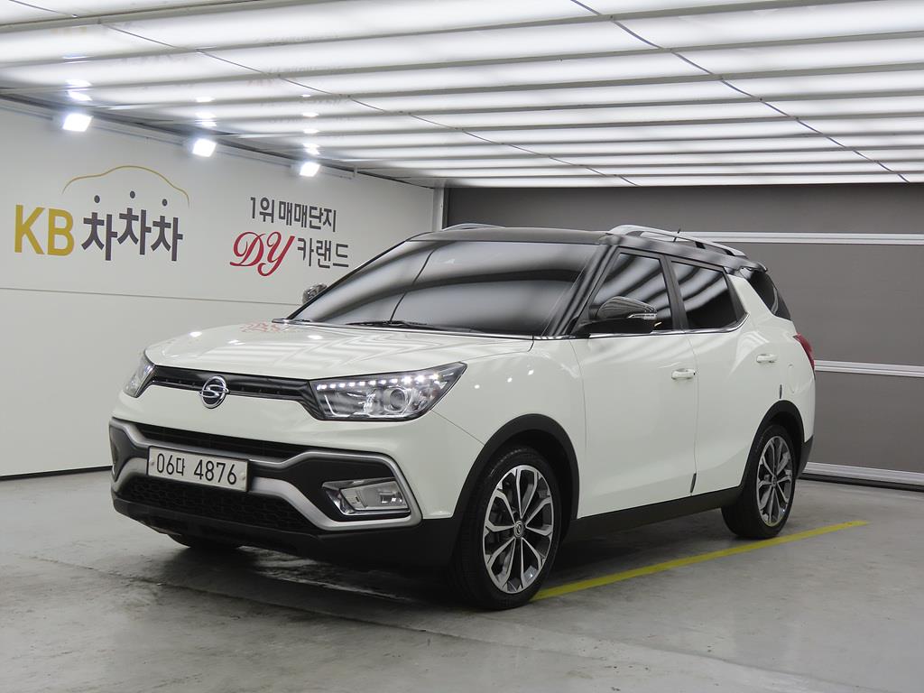 Ssangyong Tivoli 2017 Blanco - Importación desde Corea - HF Imports Iquique - Foto 1